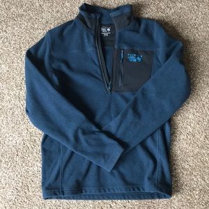 Mountain Hardware Navy Fleece Half ZIP Medium